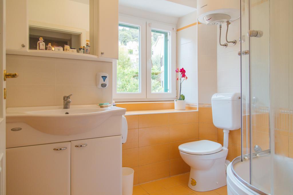 Cheap Sleep Marinero (Adults Only) Hostel Hvar Town Exterior photo
