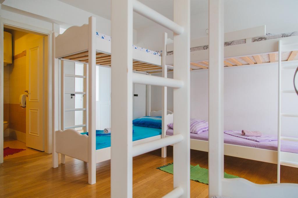 Cheap Sleep Marinero (Adults Only) Hostel Hvar Town Exterior photo
