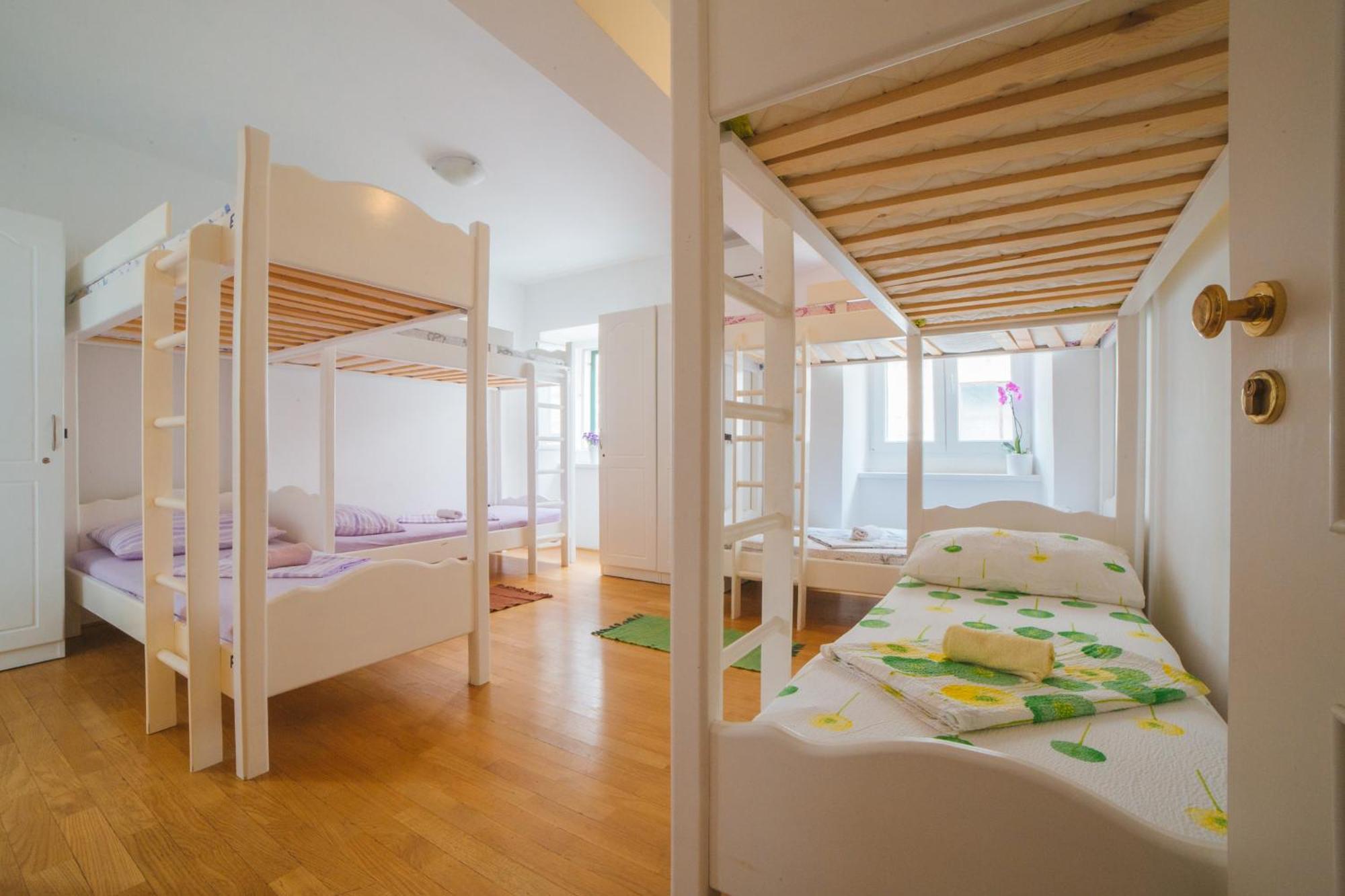 Cheap Sleep Marinero (Adults Only) Hostel Hvar Town Exterior photo
