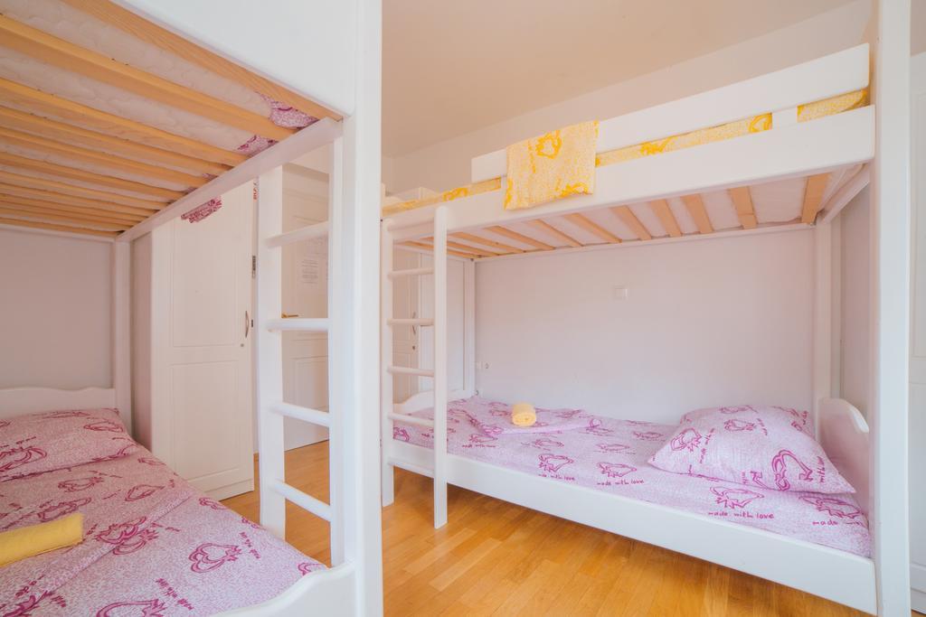 Cheap Sleep Marinero (Adults Only) Hostel Hvar Town Exterior photo